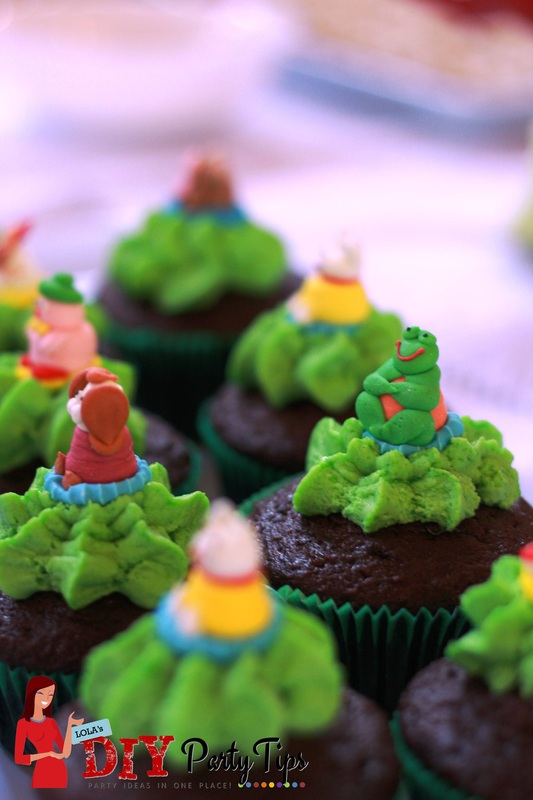 Farm-themed cupcakes
